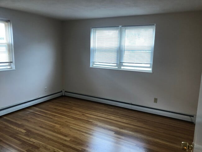Foto del edificio - 1105 Lexington St