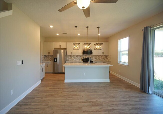 Foto del edificio - 34480 Wynthorne Pl