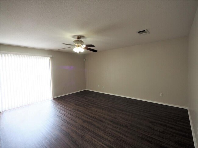 Foto del edificio - 4106 Cisco Valley Dr