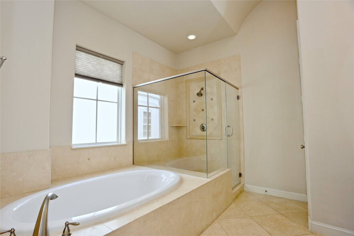 Foto del edificio - 3226 McKinney St