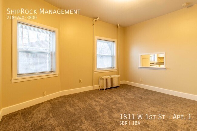 Foto del edificio - 1811 W 1st St