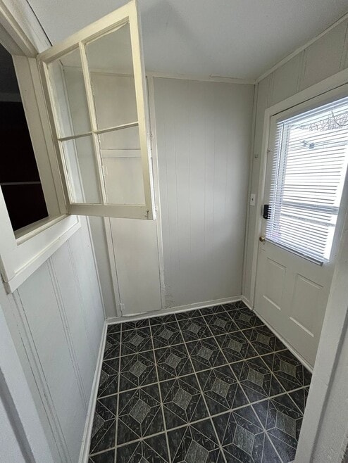 Building Photo - 910-914 N 11th Street