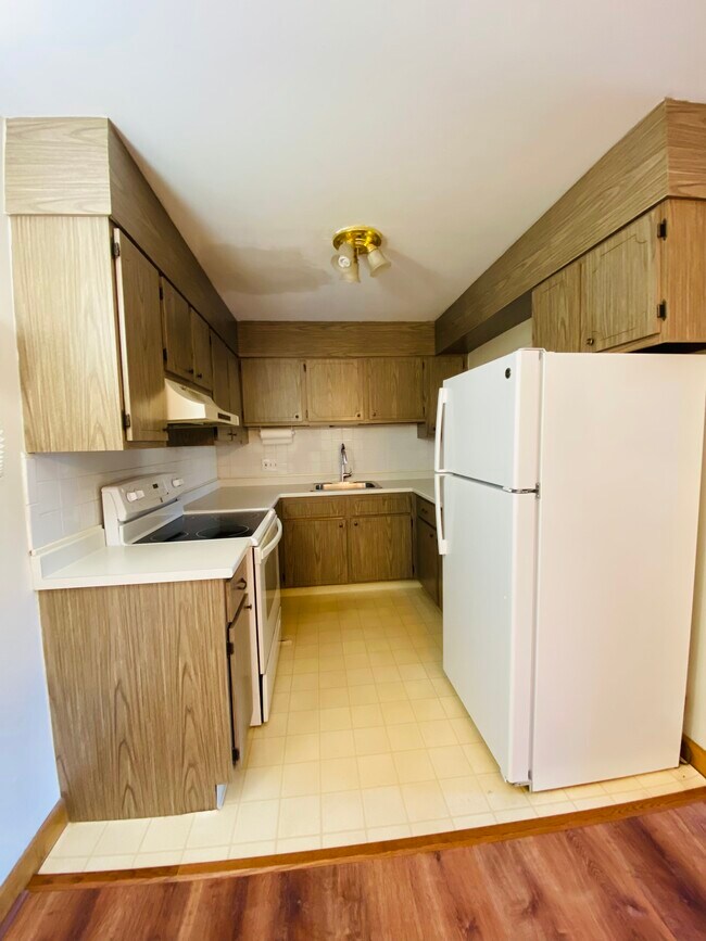 Foto del edificio - 43 Jacqueline Rd