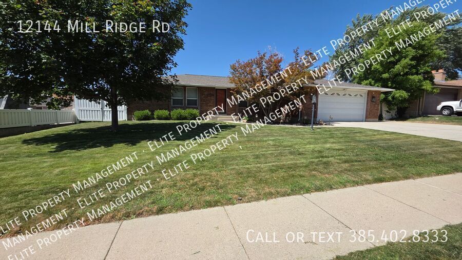 Foto principal - 12144 Mill Ridge Rd