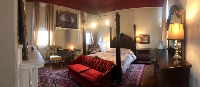 Building Photo - 400 W Main St