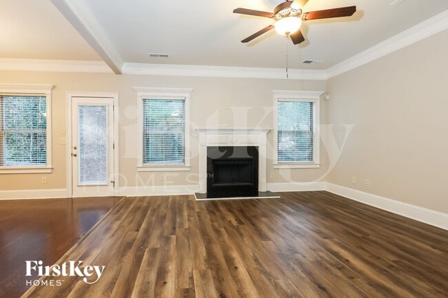 Building Photo - 139 Village Park Dr