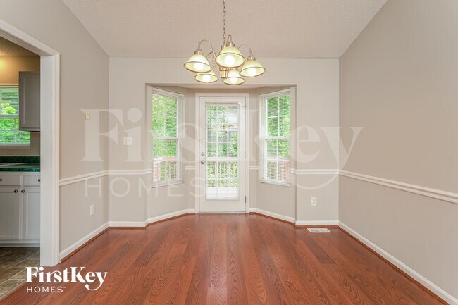 Foto del edificio - 514 3 Oaks Dr