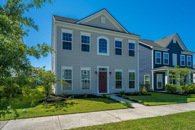 Foto del edificio - 204 Coopers Hawk Dr