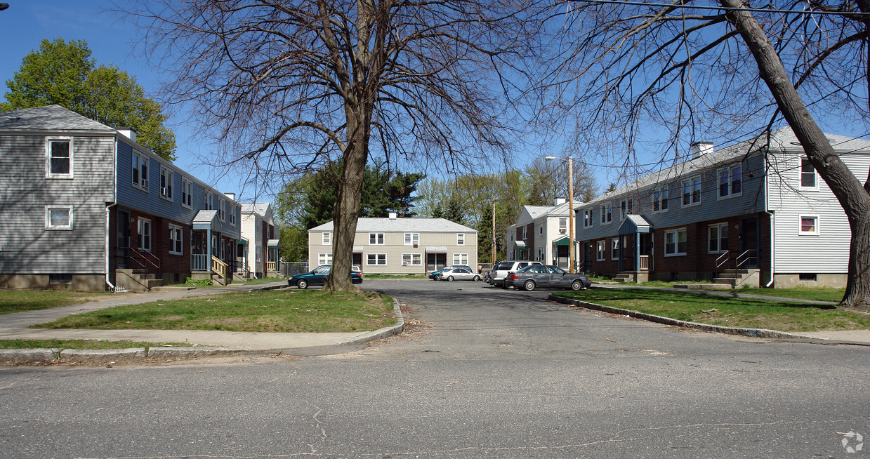 Primary Photo - Leo P. Senecal Apartments