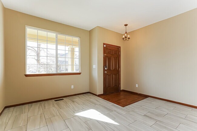 Foto del edificio - 7344 S Memphis St
