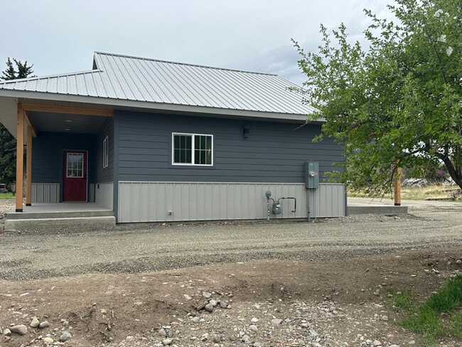 Building Photo - 1105 Spring St