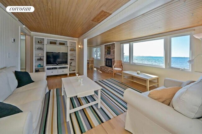 Foto del edificio - 314 E Montauk Hwy