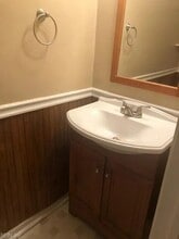 Building Photo - 48 Carmine Pl