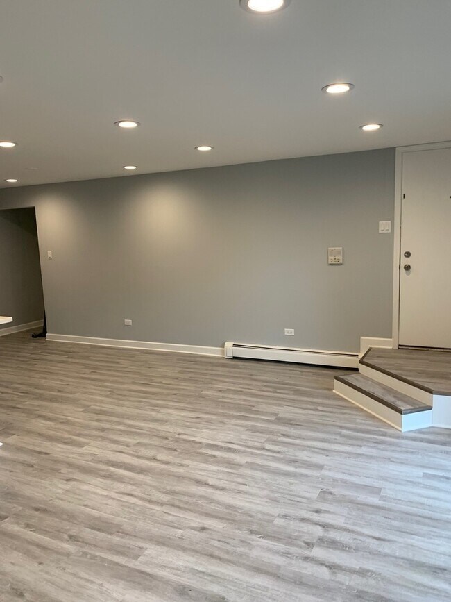 Building Photo - 15826 Orlan Brook Dr