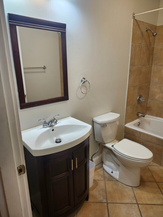 Foto del edificio - 4387 Westminster Pl