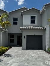 Building Photo - 140 SW 184th Way