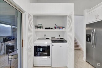 Building Photo - 6117 Montego Bay Loop