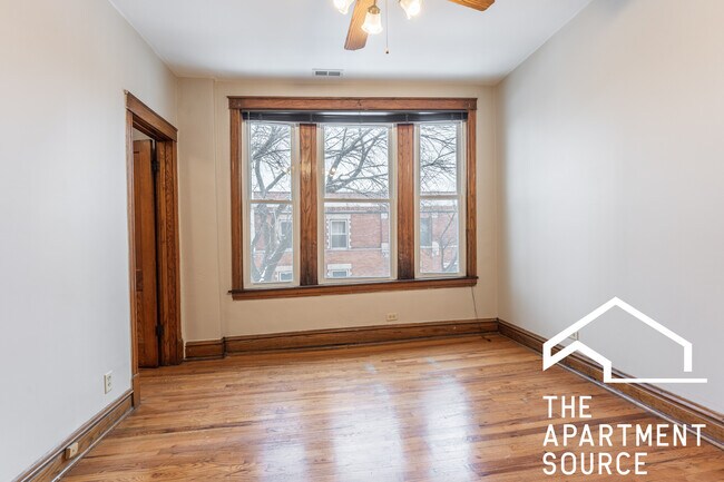 Foto del edificio - 921 N Rockwell St