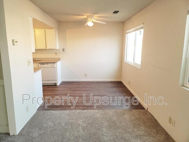 Foto del edificio - 4400 Dogwood Ln