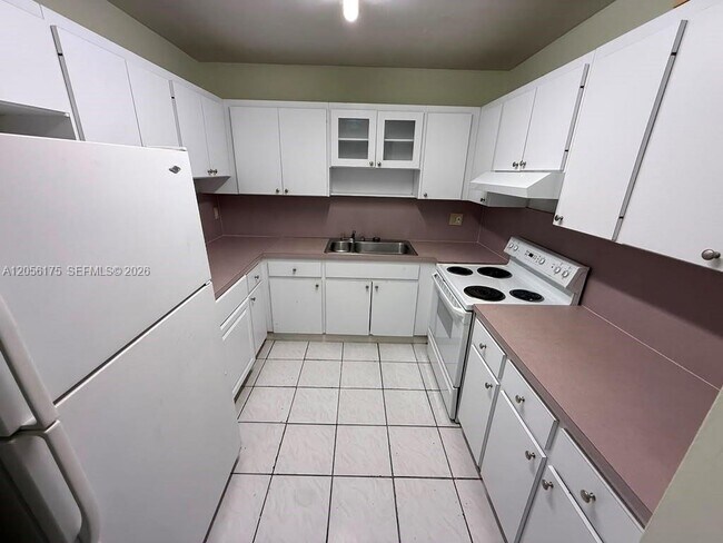 Foto del edificio - 6070 W 19th Ave