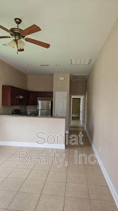 Building Photo - 4115 Hollygrove St