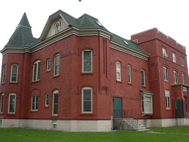 218 Broad street, Oneida NY 13421 - 218 Broad St