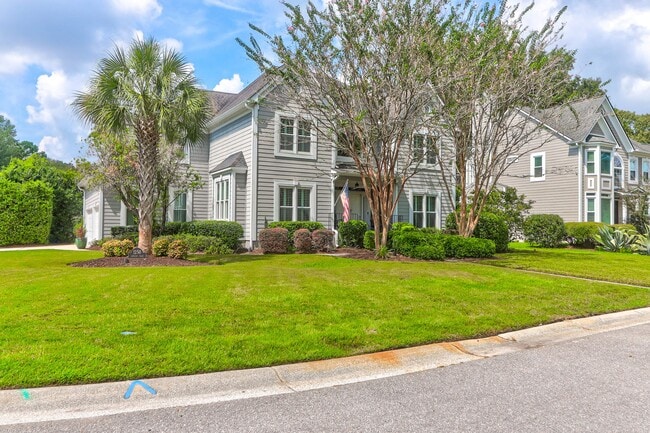 Photo - 1250 Abercorn Trce House