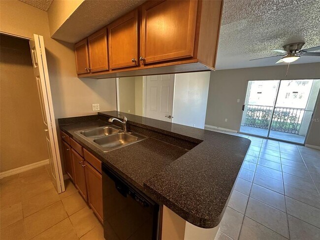Building Photo - 209 Lake Brook Cir