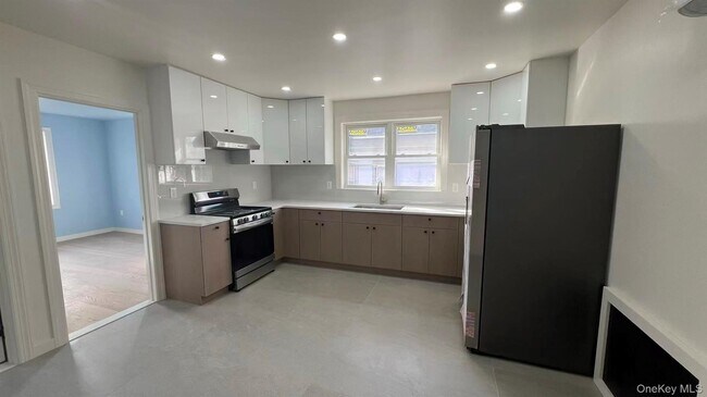 Foto del edificio - 46-11 157th St