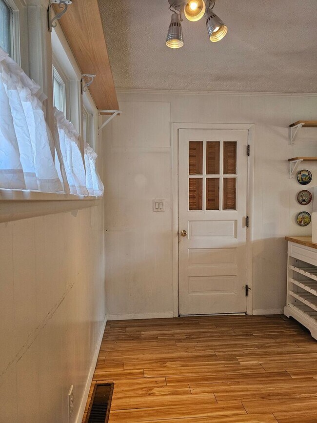 Foto del edificio - Cozy Fostoria Home