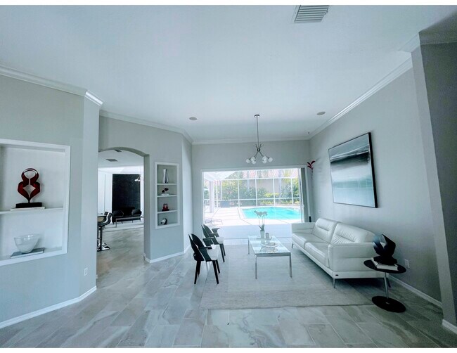 Building Photo - 6516 Windjammer Pl
