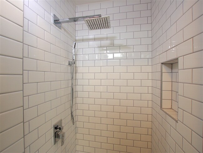 Foto del edificio - 2835 23rd St