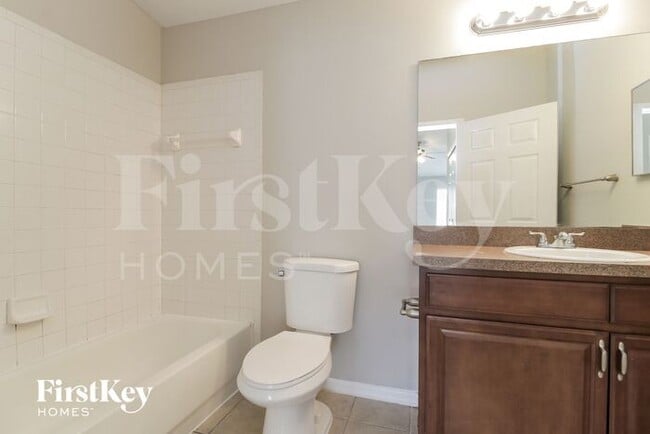 Foto del edificio - 6564 Viewpoint Ct