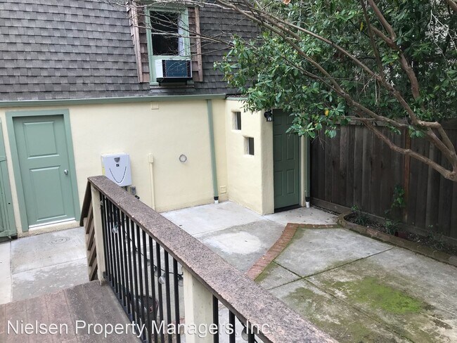 Foto del edificio - Studio, 1 bath House - 1514 42nd Street
