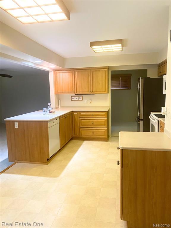 Foto del edificio - 14147 Barbara St