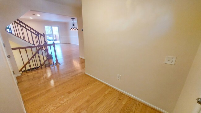 Foto del edificio - 3BR Townhouse in Dumont Oaks Community of ...