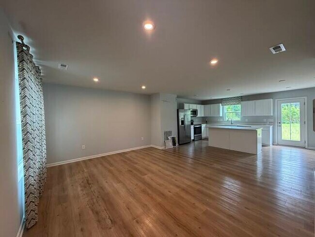 Foto del edificio - Galaxy Property Management