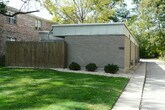 Primary Photo - 608 S Main St