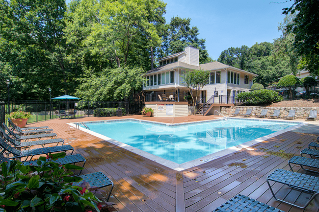 Building Photo - The Falls at Sope Creek Apartments