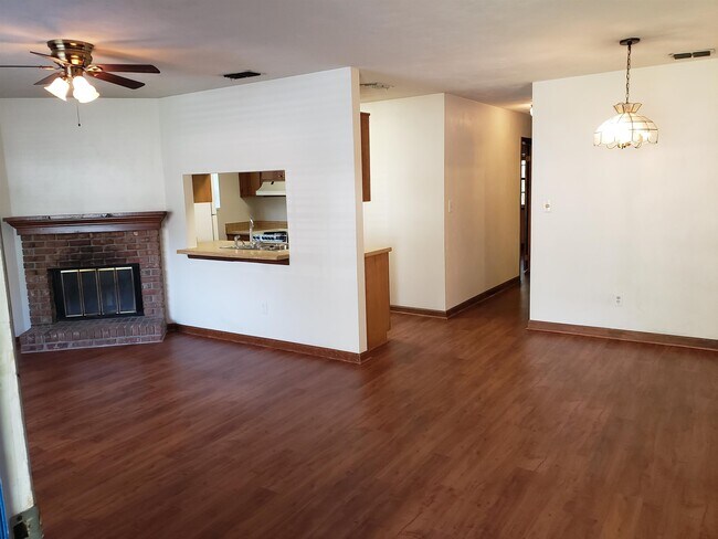 Building Photo - 2179 Victory Garden Ln