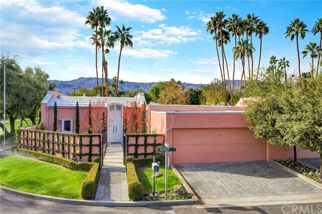 Primary Photo - 47465 Tangier Dr