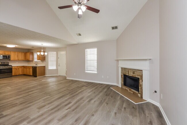 Foto del edificio - 260 Toffee Ct