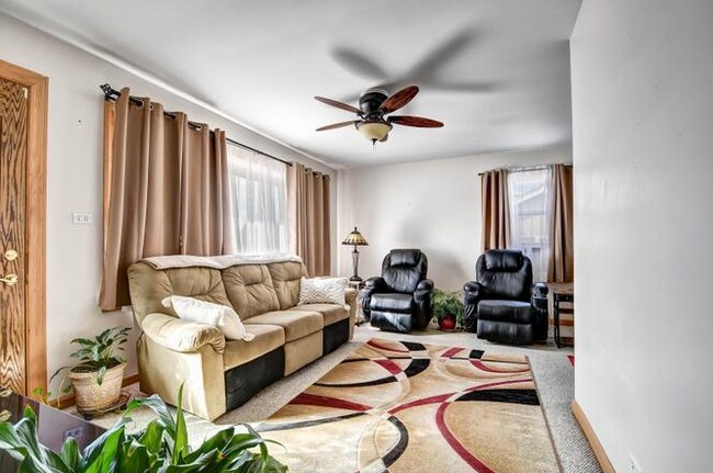 Foto del edificio - 5710 82nd St