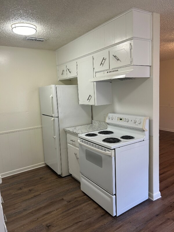 Foto del edificio - 1702 Kirk Ave