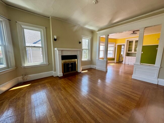 Building Photo - 86 Hilltop Ave