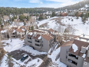 Building Photo - 23694 Pondview Pl
