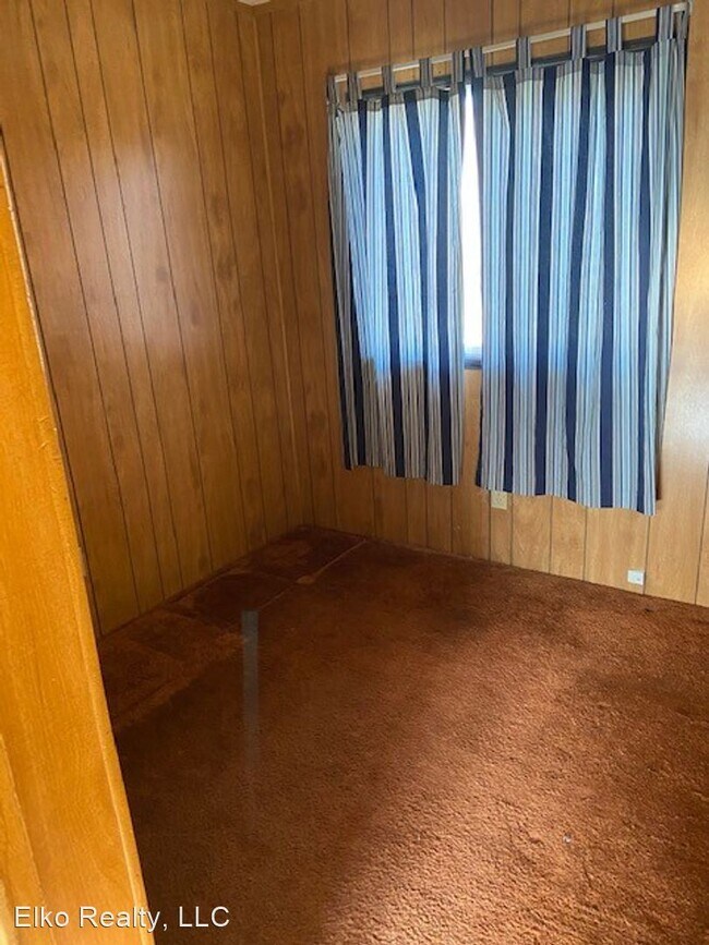Foto del edificio - 3 br, 2 bath House - 2489 Chinook Drive
