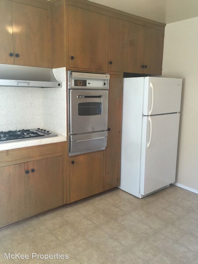 Foto del edificio - 860 Olive Ave