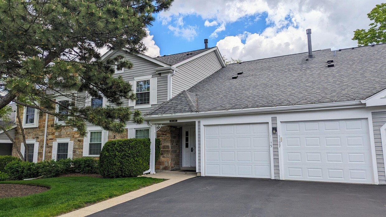 Foto principal - 1127 Auburn Ln