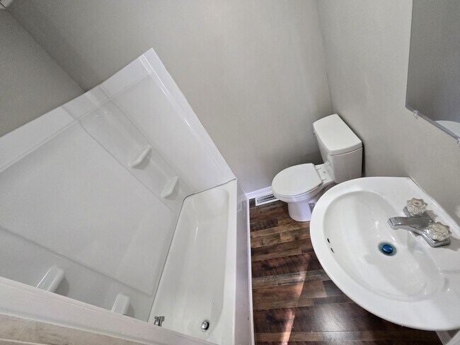 Foto del edificio - 430 Byrd St